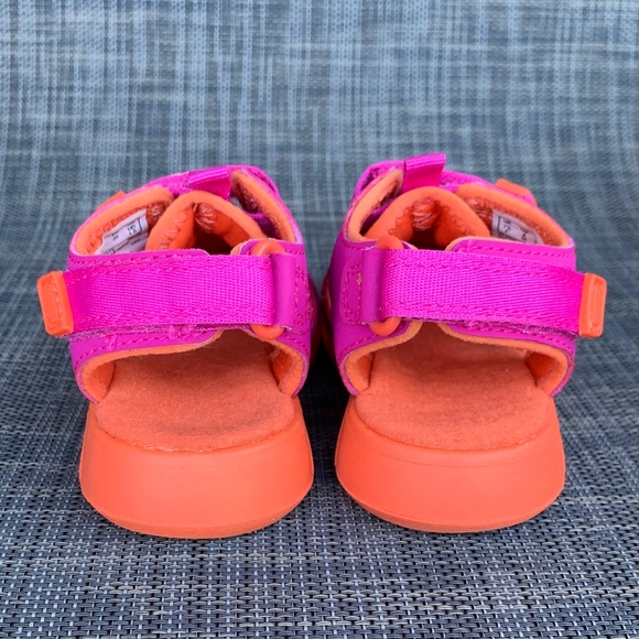 Clarks Girls Ezera Sea T. Closed Toe Fisherman Sandals in pink/orange size 8 - Picture 7 of 11
